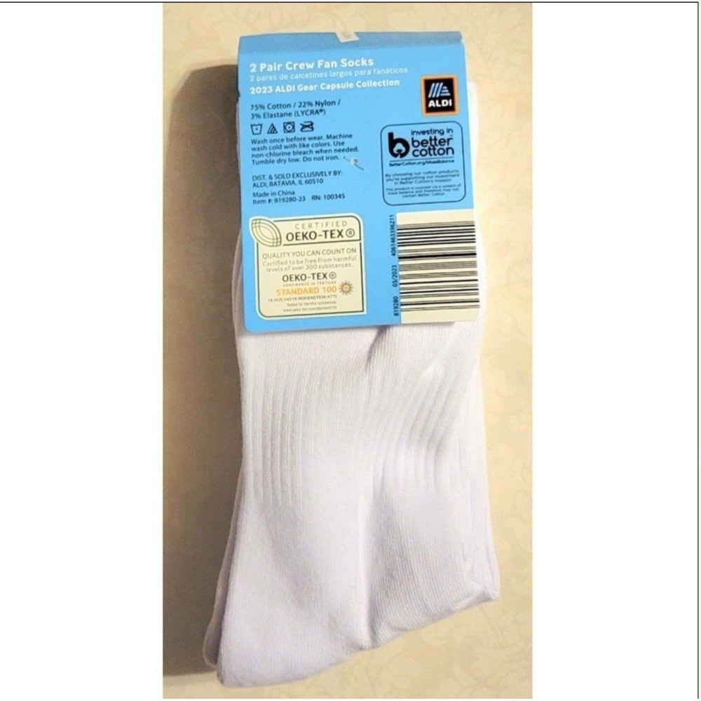 🍂🧦ALDI Women Sz 4/10 2 Pair White Crew Socks 2023 CAPSULE COLLECTION - Picture 2 of 3